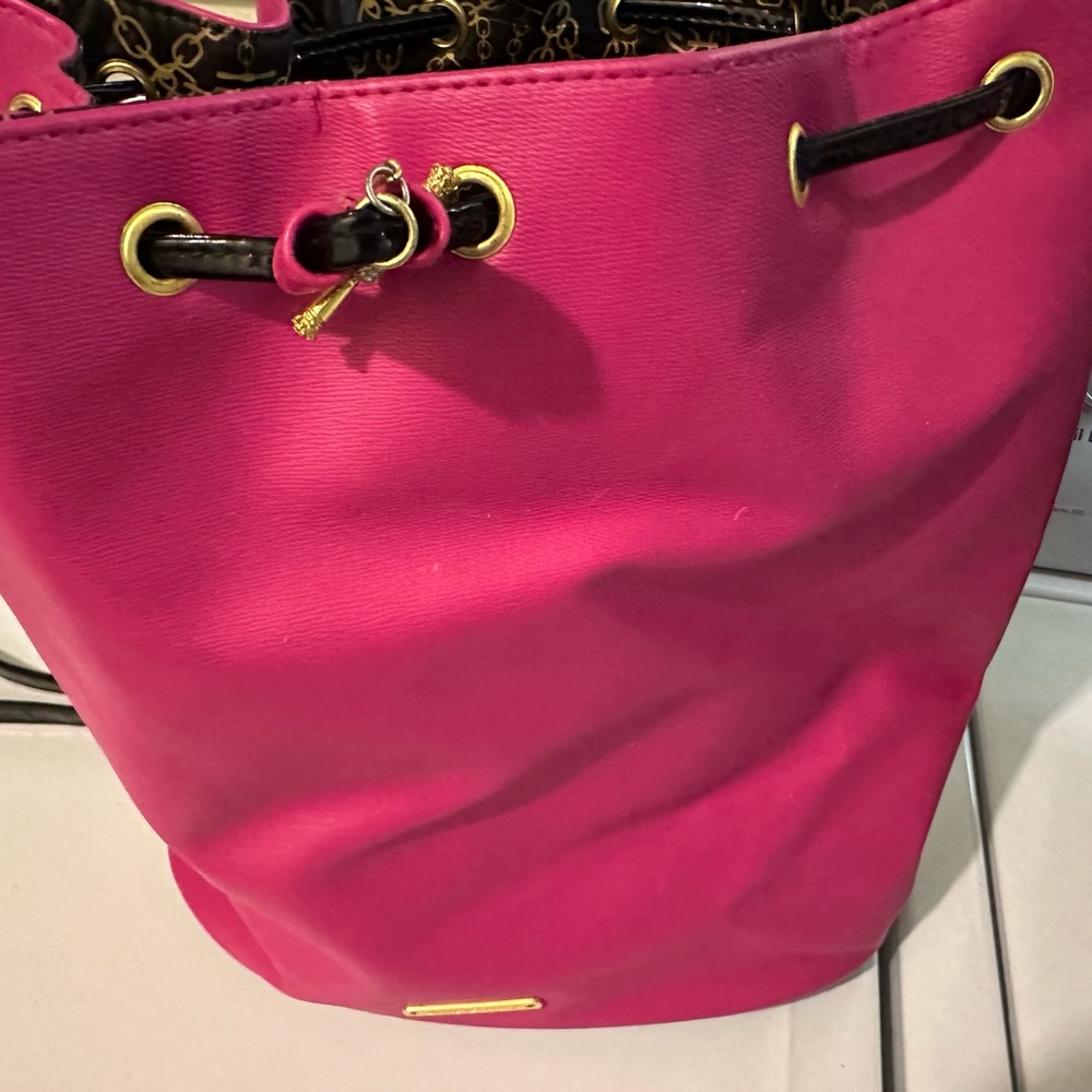 HOT PINK JUICY COUTURE 💕💕💕💗 - Picture 3 of 6